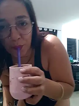 kuramaqueen online show from 02-25-26, 03:51