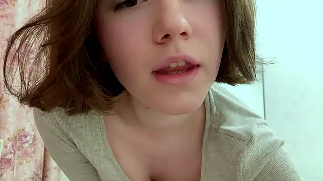 Snapshot of cherishedwish chatting on 04-14-26, 10:04 cherishedwish online show from 04-14-26, 10:04