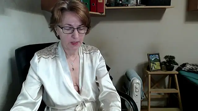 katemodel online show from 03-28-26, 07:31