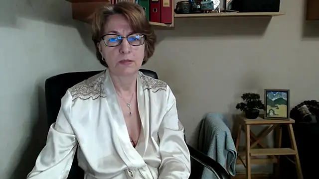 katemodel online show from 04-05-26, 08:43