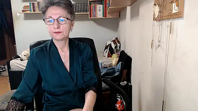katemodel online show from 10-09-25, 06:25