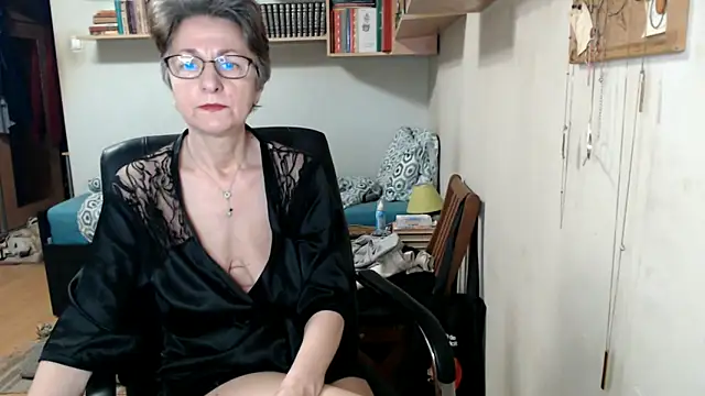 katemodel online show from 09-25-25, 06:19