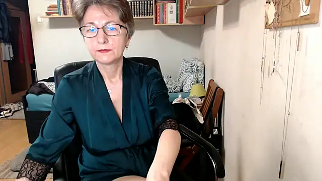 katemodel online show from 09-22-25, 06:19