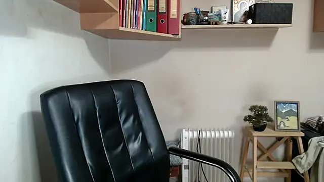 katemodel online show from 04-21-26, 07:04