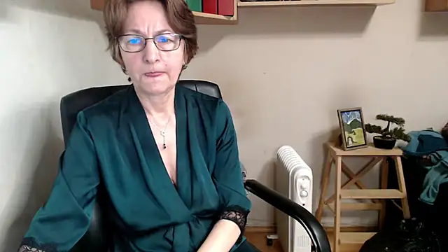 katemodel online show from 02-21-26, 08:05