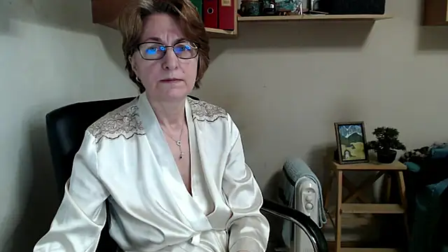 katemodel online show from 03-24-26, 08:03