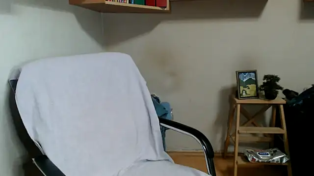 katemodel online show from 01-15-26, 08:07