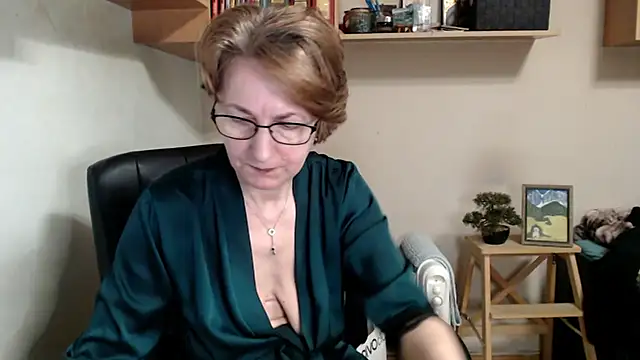 katemodel online show from 04-01-26, 06:59