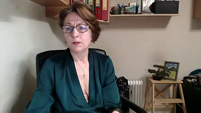 katemodel online show from 05-27-26, 06:54
