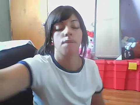 Snapshot of mimi_miauu chatting on 02-12-26, 07:13 mimi miauu online show from 02-12-26, 07:13