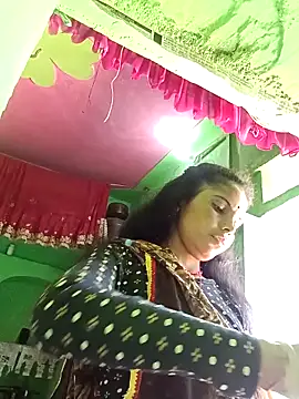 Snapshot of Riyakumari_hot66 chatting on 05-05-26, 07:11 Riyakumari hot66 online show from 05-05-26, 07:11