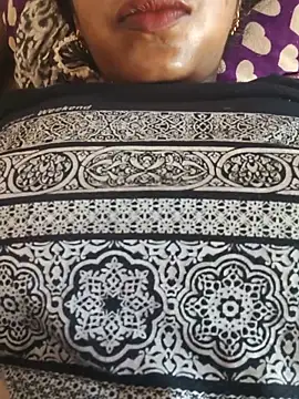 Snapshot of Riyakumari_hot66 chatting on 06-21-26, 07:47 Riyakumari hot66 online show from 06-21-26, 07:47