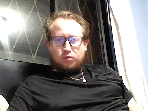 Snapshot of Ecuhot8976 chatting on 02-23-26, 12:56 Ecuhot8976 online show from 02-23-26, 12:56