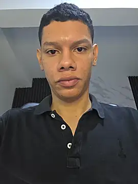 Snapshot of milo_cruz_ chatting on 04-07-26, 11:45 milo cruz online show from 04-07-26, 11:45