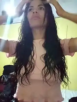 Snapshot of Lilijms97_ chatting on 06-12-26, 02:37 Lilijms97 online show from 06-12-26, 02:37