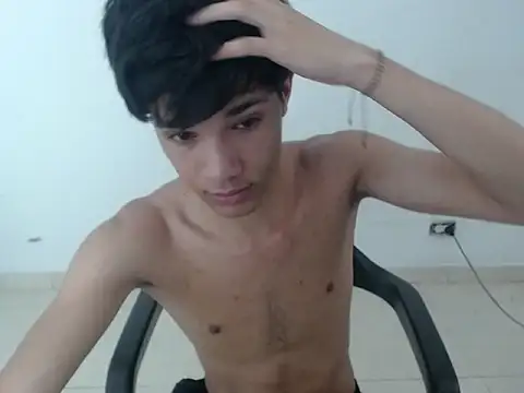 Snapshot of twink_straight_ chatting on 02-04-26, 09:15 twink straight online show from 02-04-26, 09:15
