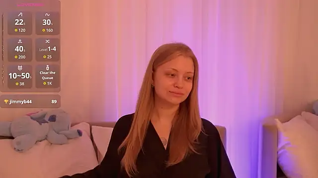 MollyHilton online show from 03-13-26, 06:13