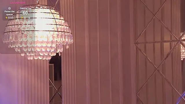 Snapshot of MollyHilton chatting on 02-04-26, 03:01 MollyHilton online show from 02-04-26, 03:01