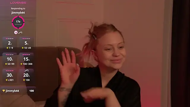 MollyHilton online show from 03-28-26, 05:58