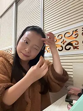 BIGBABYYEYE online show from 03-06-26, 01:50