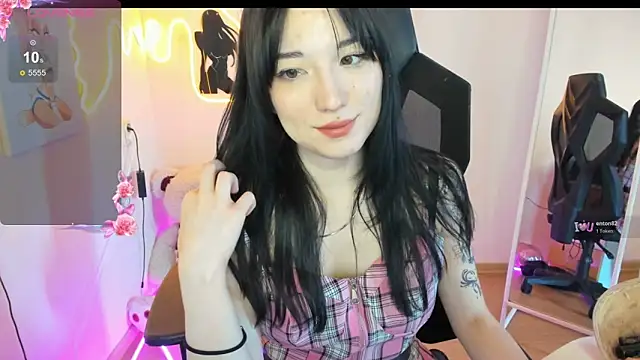 AliceeinWonderlanddd online show from 03-22-26, 05:10