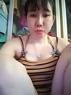 Snapshot of Ana-love2026 chatting on 05-31-26, 02:28 Ana-love2026 online show from 05-31-26, 02:28