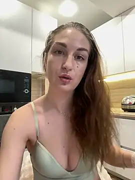 Olga sold online show from 02-06-26, 05:36