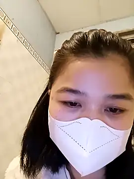 Snapshot of Daisy-lusia2026 chatting on 02-04-26, 10:16 Daisy-lusia2026 online show from 02-04-26, 10:16