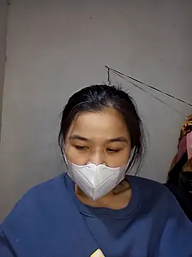 Snapshot of Daisy-lusia2026 chatting on 02-19-26, 03:20 Daisy-lusia2026 online show from 02-19-26, 03:20