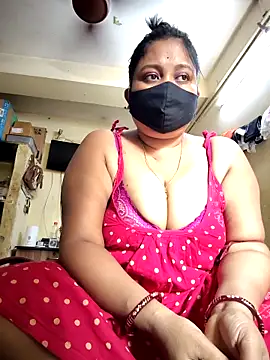 Curvy Trisha online show from 03-13-26, 08:30