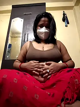 Curvy Trisha online show from 02-15-26, 10:03