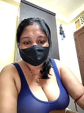 Curvy Trisha online show from 04-03-26, 02:23