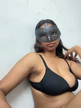hot mistress  online show from 03-25-26, 11:09