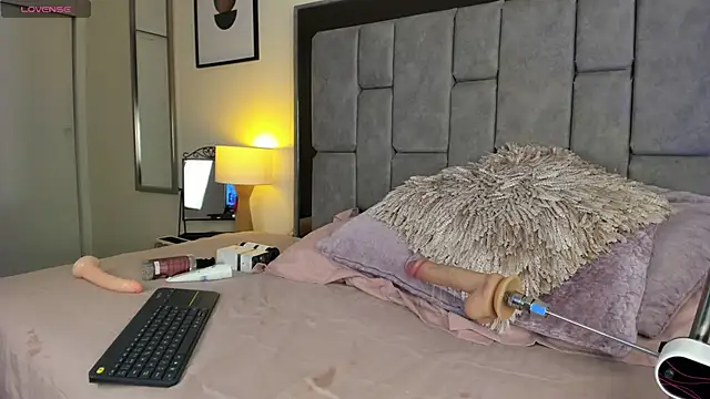 Melisaahot online show from 03-11-26, 03:22