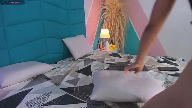  Cherry fox online show from 03-10-26, 12:20