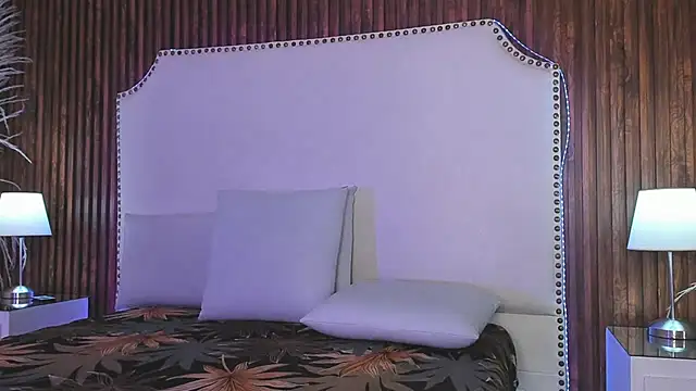  Cherry fox online show from 07-01-26, 12:05