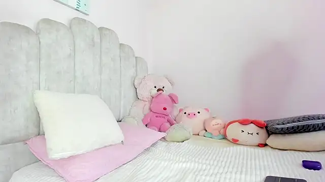 paula cosioo online show from 03-25-26, 02:38