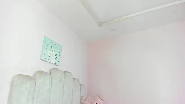 paula cosioo online show from 03-19-26, 02:39