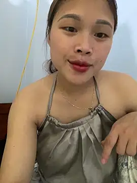 Emxinhka1 online show from 04-03-26, 11:27