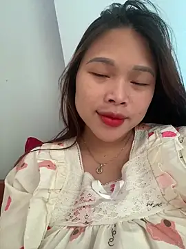 Emxinhka1 online show from 04-23-26, 04:41