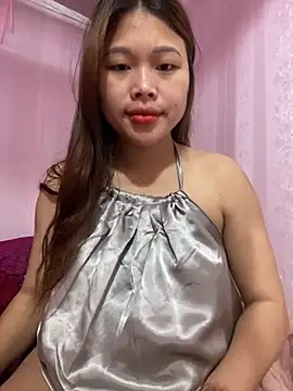 Emxinhka1 online show from 03-16-26, 09:06