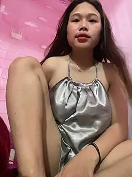 Emxinhka1 online show from 05-24-26, 10:53