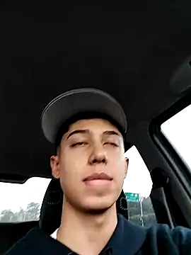 Snapshot of Matt_Jonnes chatting on 02-07-26, 04:26 Matt Jonnes online show from 02-07-26, 04:26