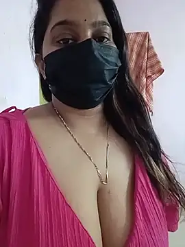 Snapshot of Aliya_Hott chatting on 06-01-26, 06:46 Aliya Hott online show from 06-01-26, 06:46