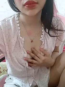 Snapshot of Moe-moex chatting on 04-05-26, 10:49 Moe-moex online show from 04-05-26, 10:49