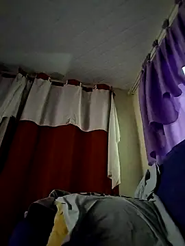 Snapshot of superred22 chatting on 04-19-26, 02:23 superred22 online show from 04-19-26, 02:23
