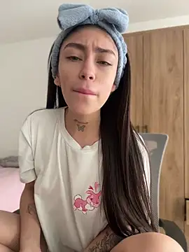 Bonny Eva online show from 07-19-26, 08:49