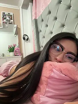 Snapshot of Bonny_Eva chatting on 05-13-26, 05:36 Bonny Eva online show from 05-13-26, 05:36