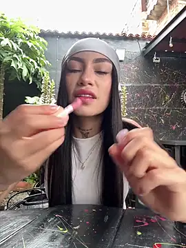 Bonny Eva online show from 02-05-26, 06:48