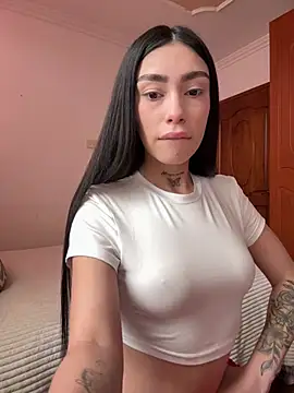 Snapshot of Bonny_Eva chatting on 04-27-26, 06:06 Bonny Eva online show from 04-27-26, 06:06